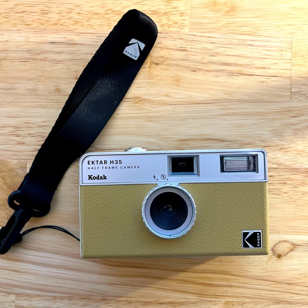 Kodak film camera- half frame exposures. https://a.co/d/3x2jEBD